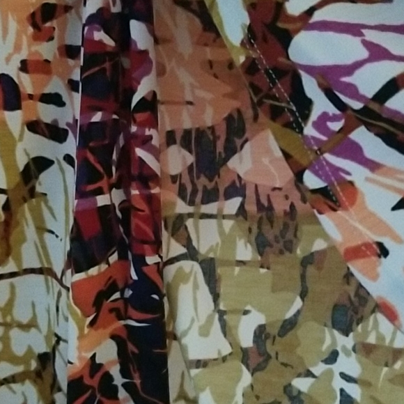 Top - Picture 4 of 5